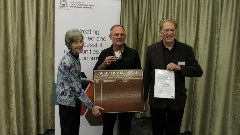 2022 Mike Stidwell Medal recipient Les Bairstow with Jill Stidwell and Tony Stidwell
